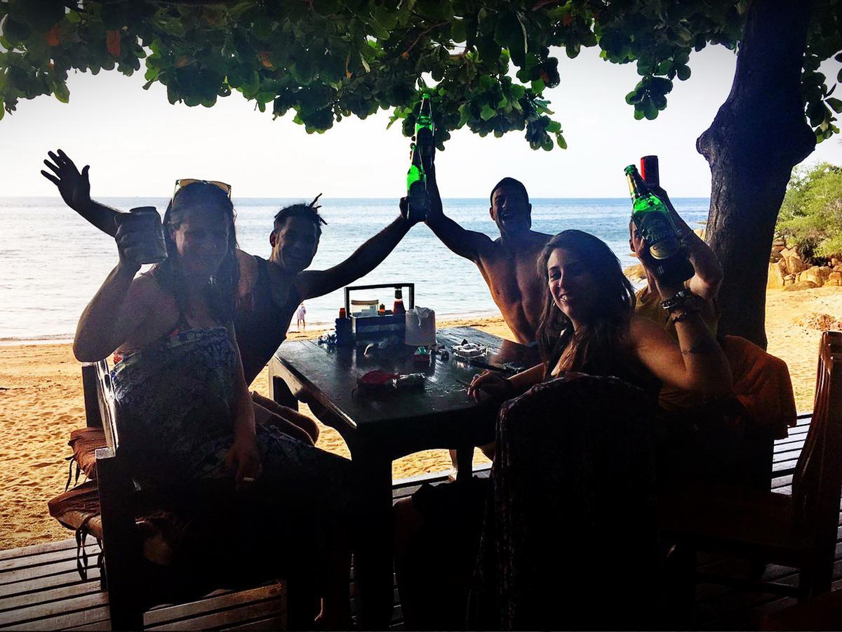 West Coast Beach Resort Ko Pha Ngan Bagian luar foto