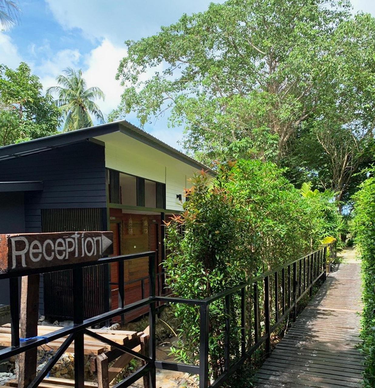West Coast Beach Resort Ko Pha Ngan Bagian luar foto